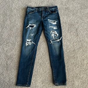 American Eagle Distressed Jeans